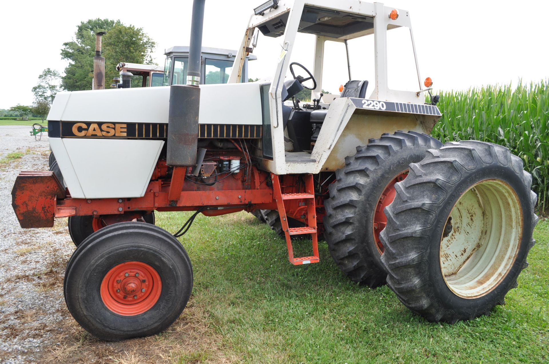 Case 2290 tractor, diesel, 16.9-38 duals, 11.00-16 front, 4 post canopy, 350 hrs on engine overhaul, - Image 5 of 28