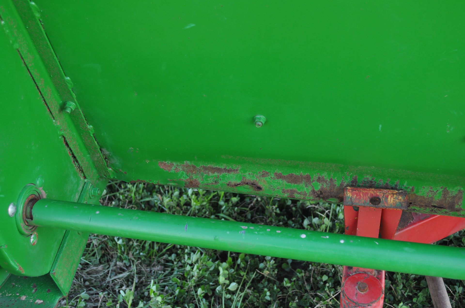 20’ John Deere 220 platform, hydr drive reel, poly fingers, SN 372659 - Image 10 of 20