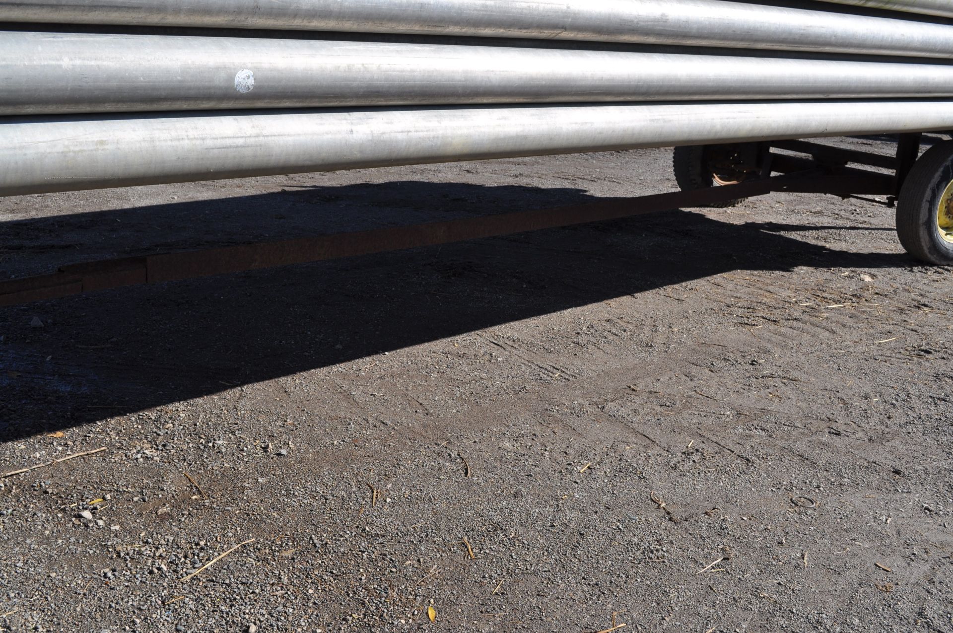 30’ running gear pipe trailer - Image 7 of 12