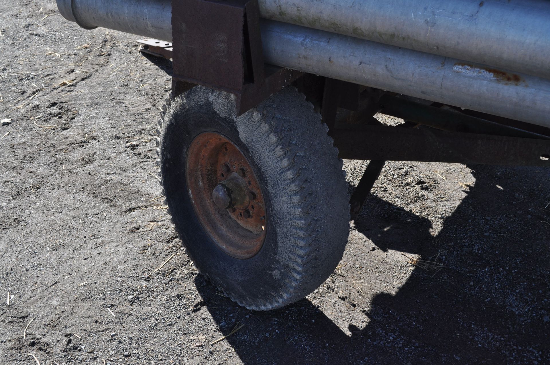 30’ running gear pipe trailer - Image 11 of 12