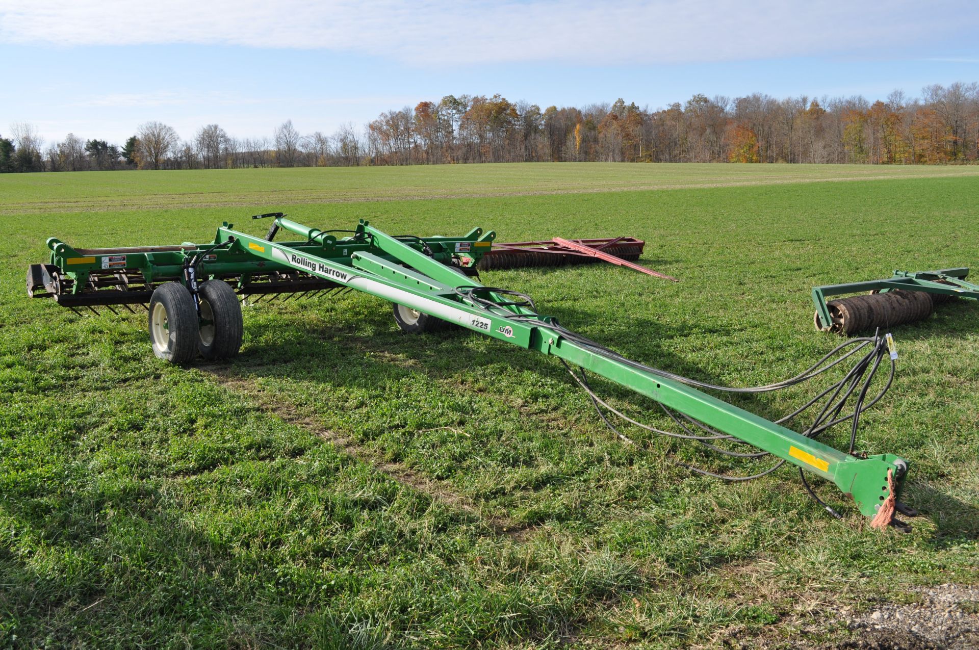 16’ Unverferth 1225 rolling harrow, 9.5L-15SL tires, front leveling harrow w/ double rolling basket,