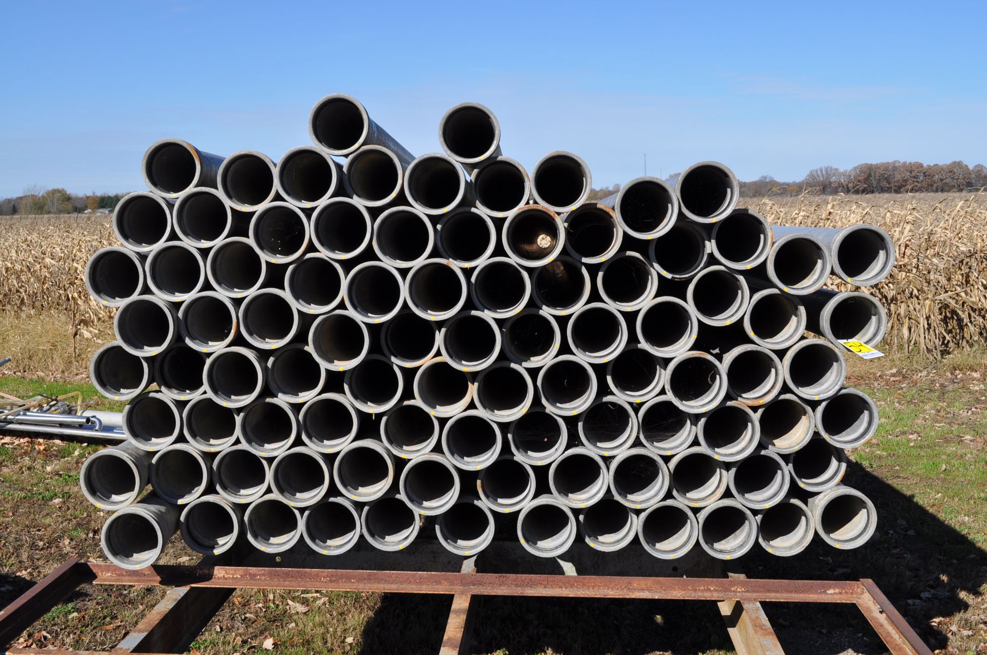 92) 30’x 6” aluminum irrigation pipes - Image 2 of 7