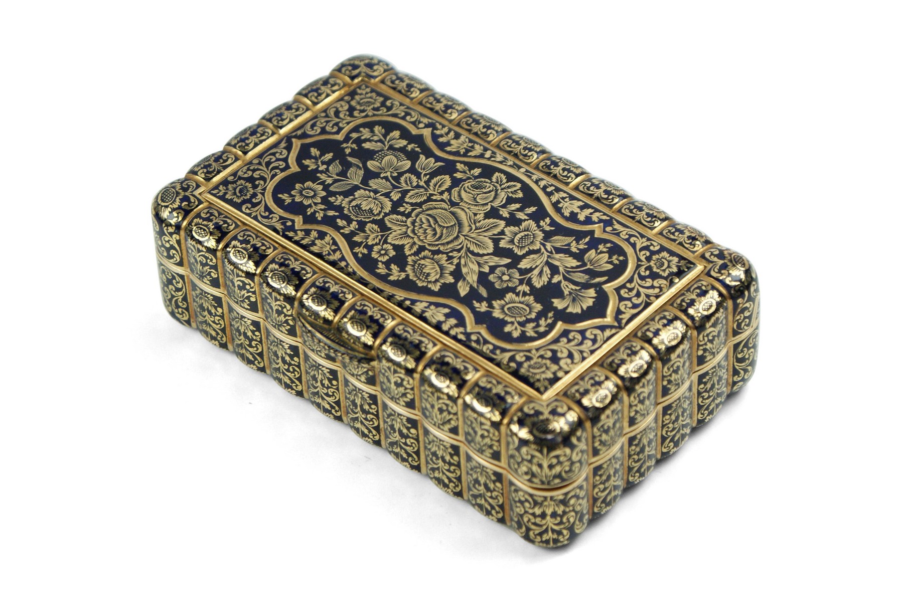 Swiss Gold and enamel Box - Image 2 of 2