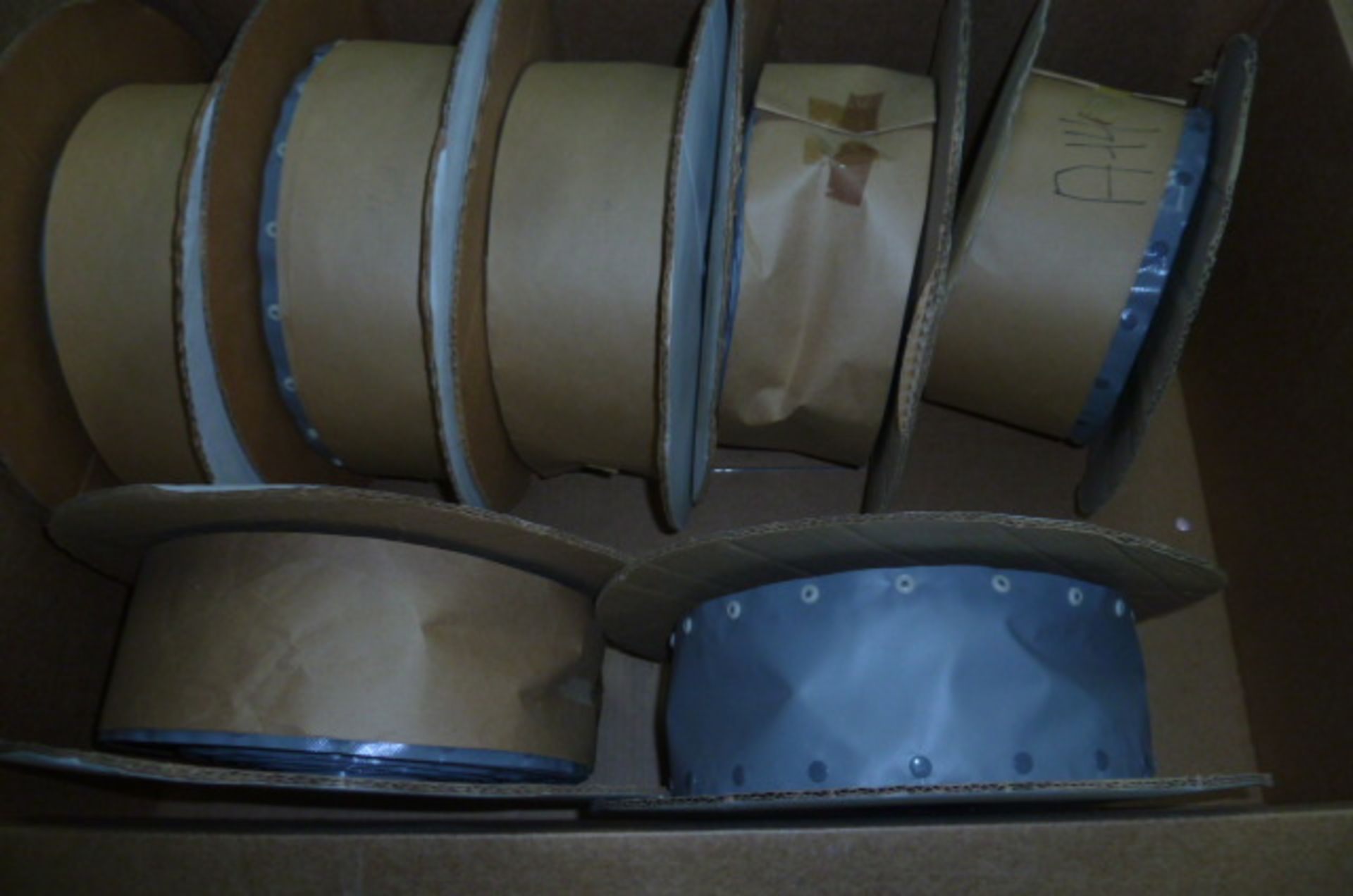 1 box of sheeth wrap (new spools) - Image 2 of 2