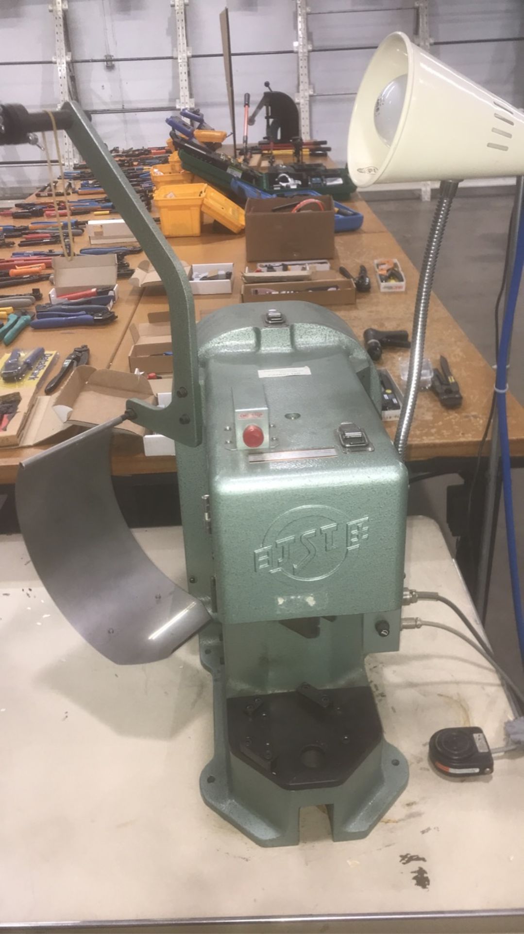 JST Md. AP-K2 Automatic crimping press