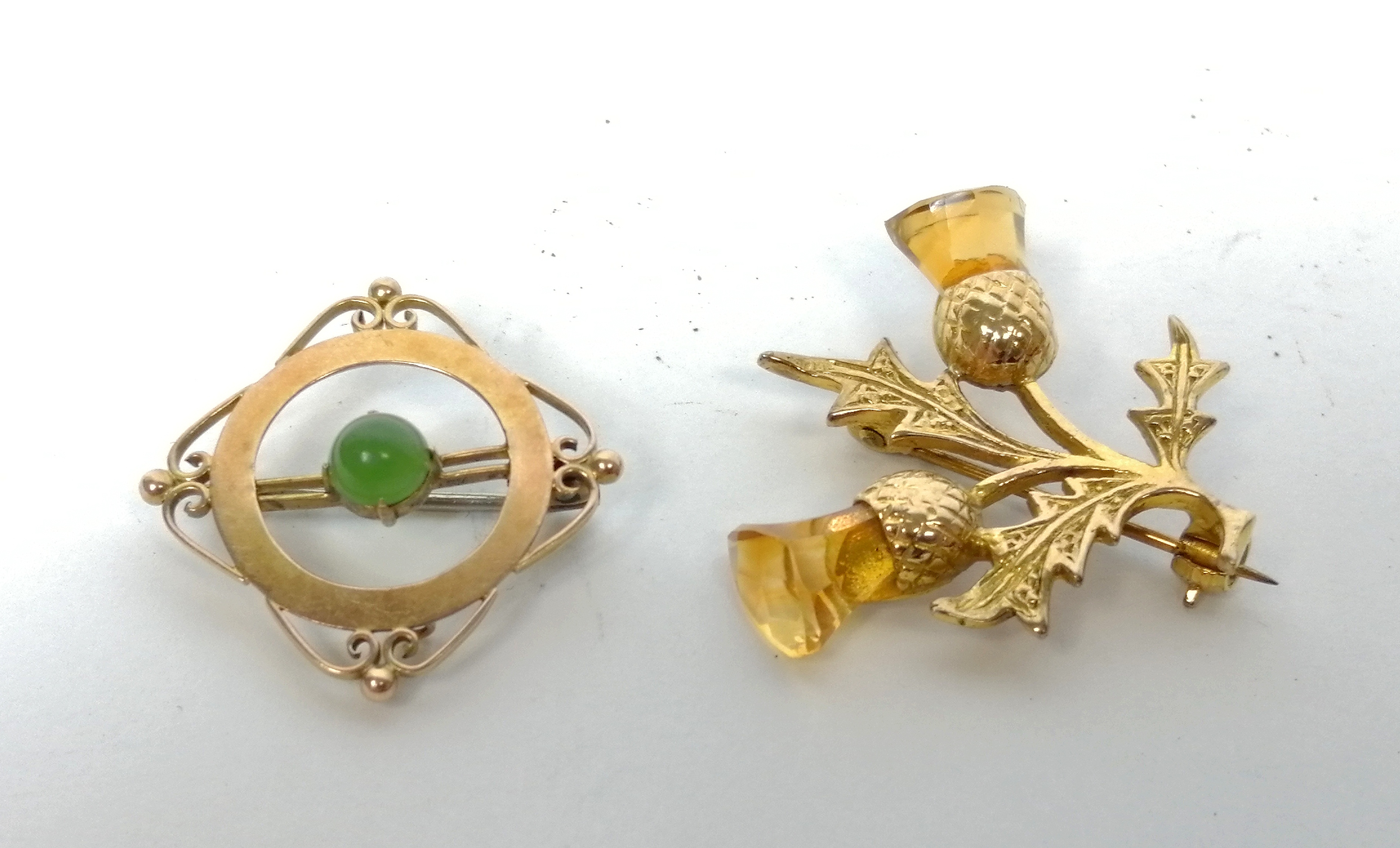 Five gold brooches, some gem set. - Image 4 of 5