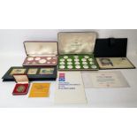 Set of eighteen Munich Olympics silver commemorative medals, approx. 250g, three others and a