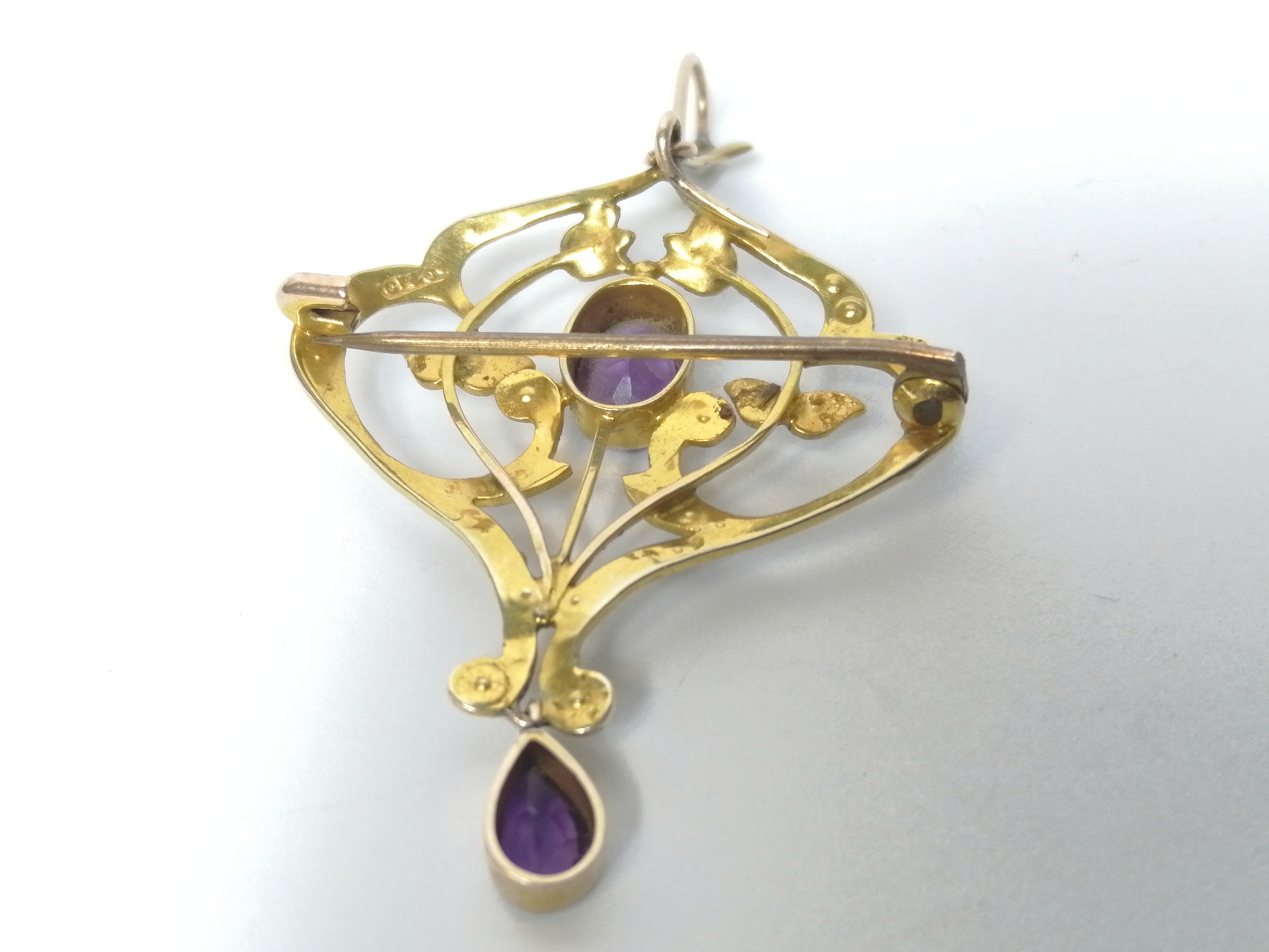 Edwardian gold pendant of Art Nouveau style with amethyst and pearls, '9ct'. - Image 3 of 4