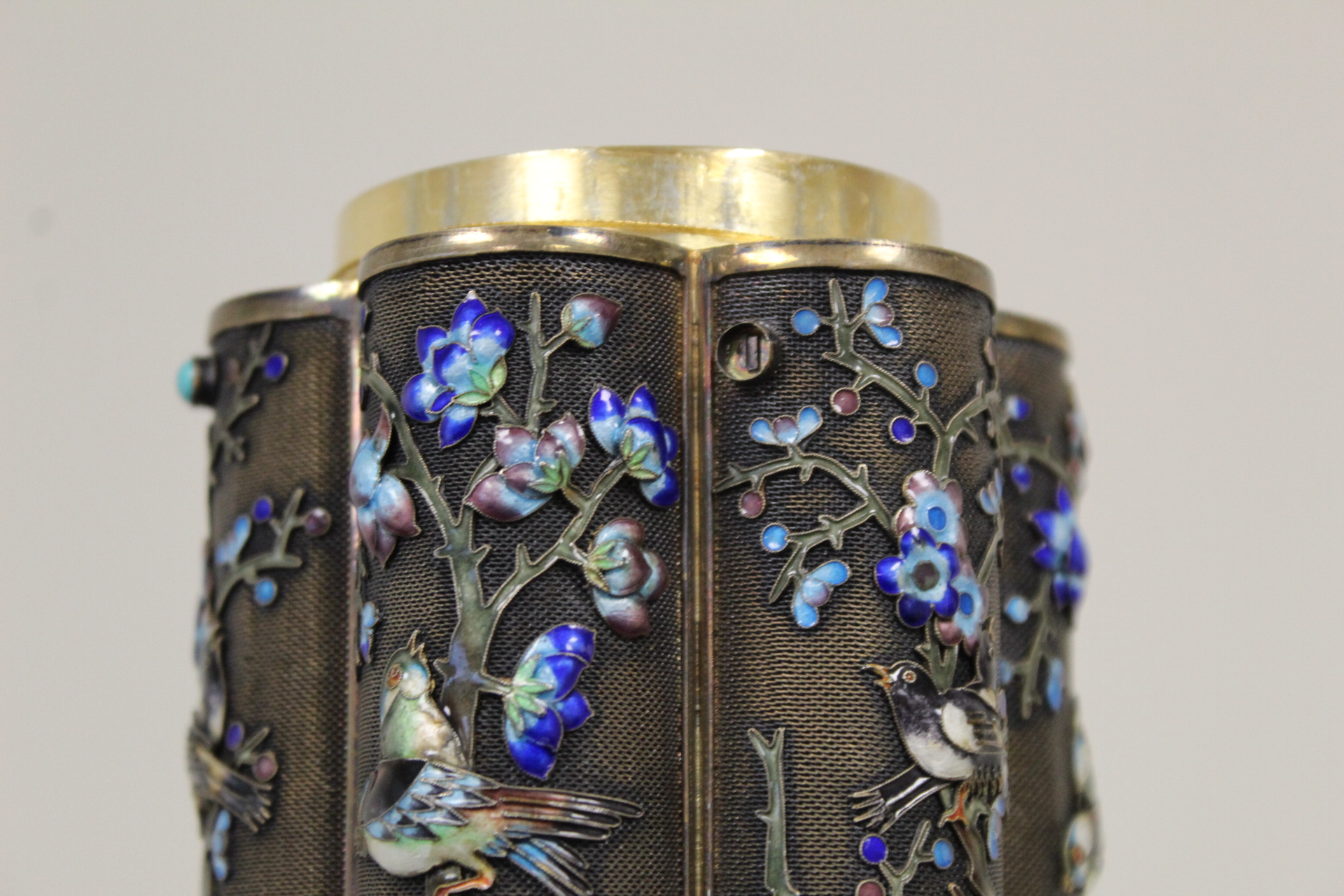 Good pair of early 20th century Chinese silver gilt and polychrome enamel tea caddies of hexafoil - Image 3 of 15