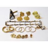 9ct gold ring with faceted citrine, a bracelet and various earrings, mostly 9ct gold, 20g