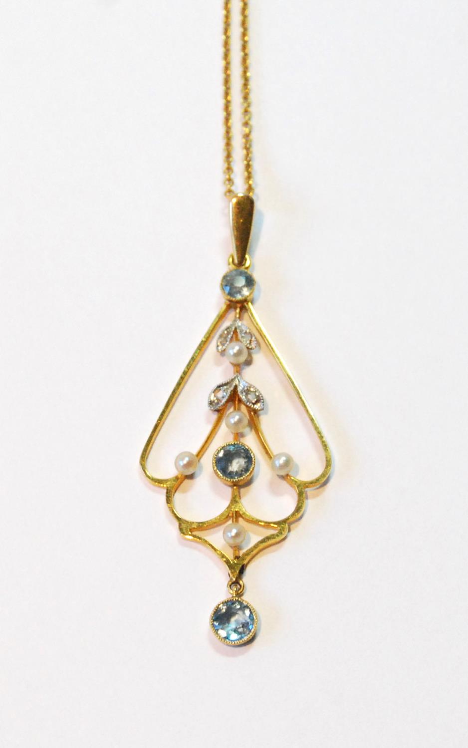 Edwardian gold pendant with aquamarine, pearls and rose diamonds, 'plat 15ct', cased.