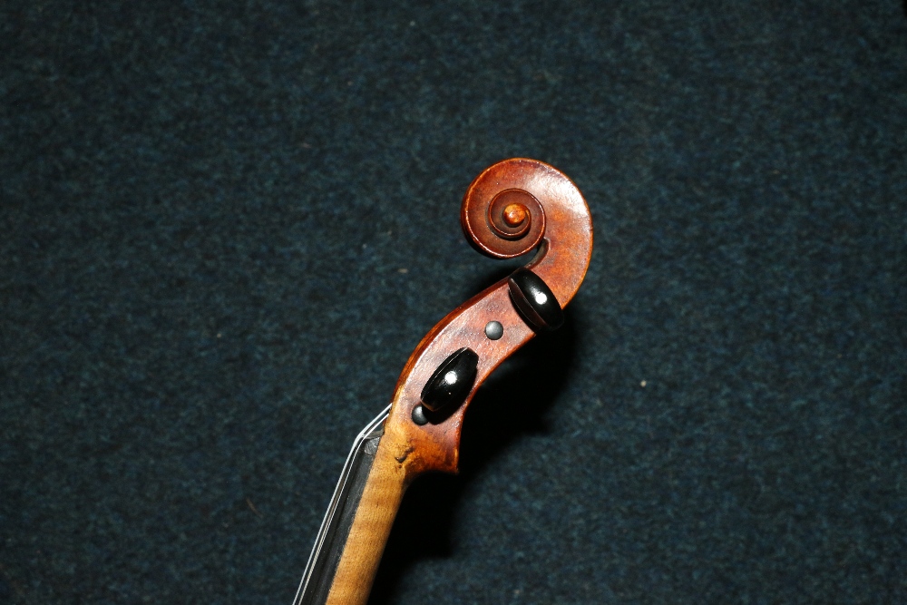 Violin with two piece back, 37cm from top of button to base, no label, in fitted case with two bows - Image 8 of 13