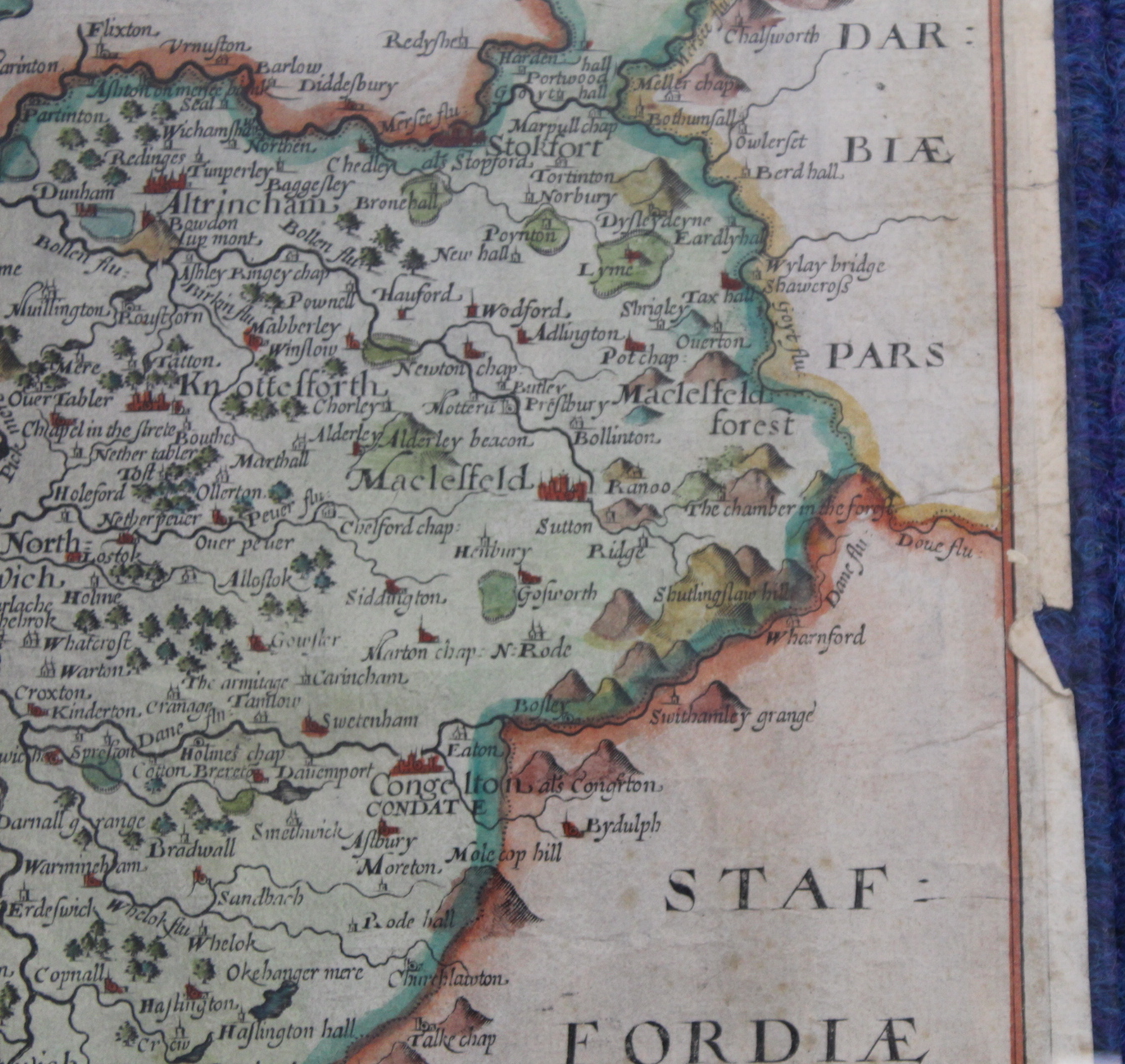 SAXTON CHRISTOPHER.  Cestriae (Cheshire). Antique hand coloured eng. map. 11" x 12", rolled, c.1610. - Image 19 of 27