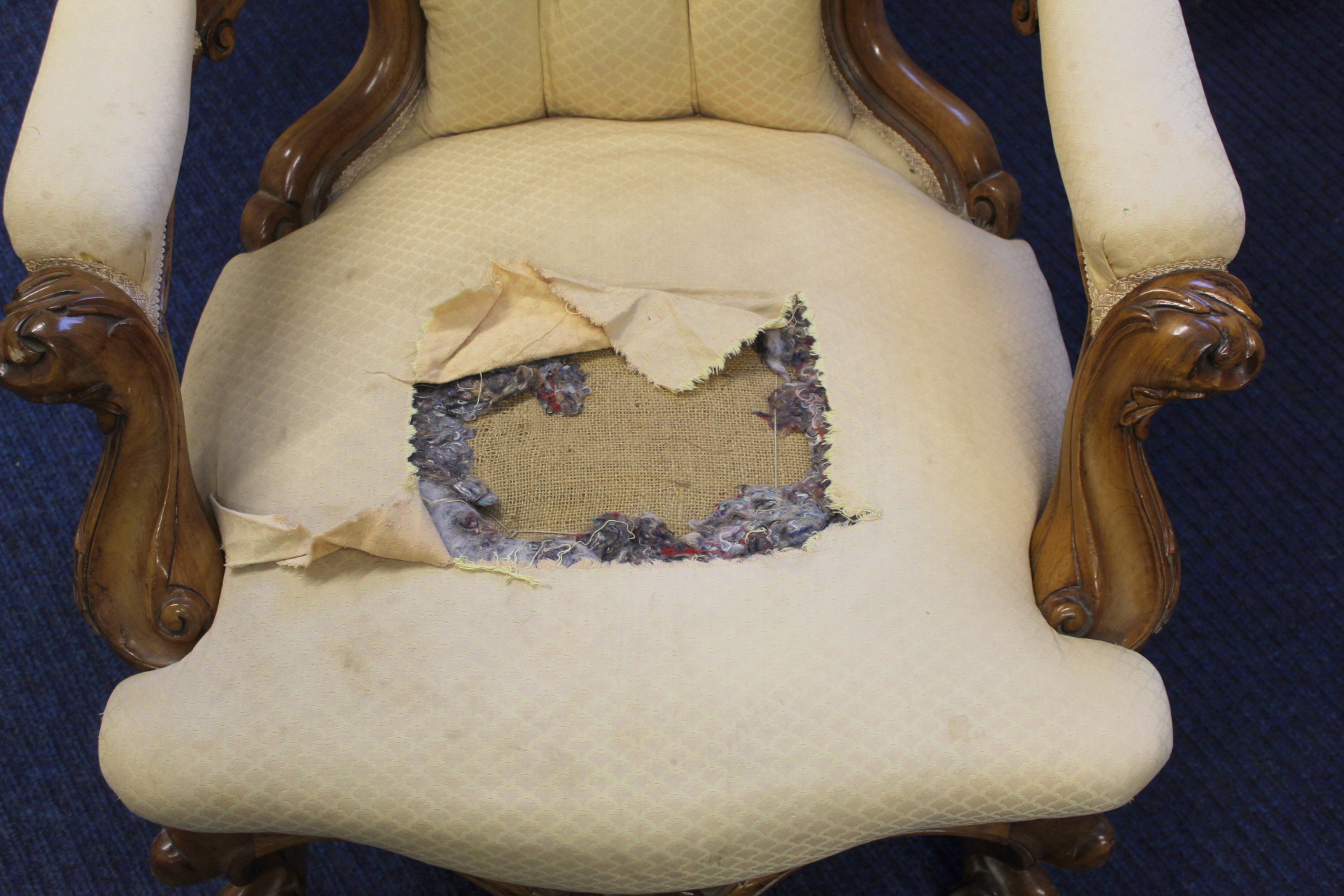 Victorian walnut framed ladies chair with floral carved toprail, upholstered button back and seat - Image 24 of 24