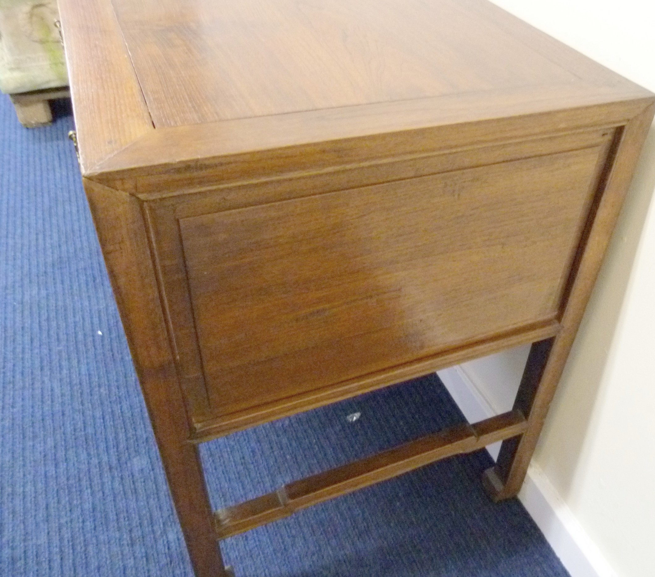 Chinese walnut dressing table/desk fitted with five drawers height 79cm, width 110cm and depth 57cm. - Image 5 of 6