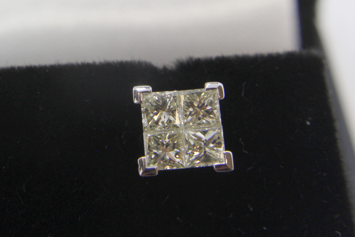 Pair of  18ct gold invisible set princess cut diamond stud earrings. Diamonds 1.50ct approx - Image 4 of 4