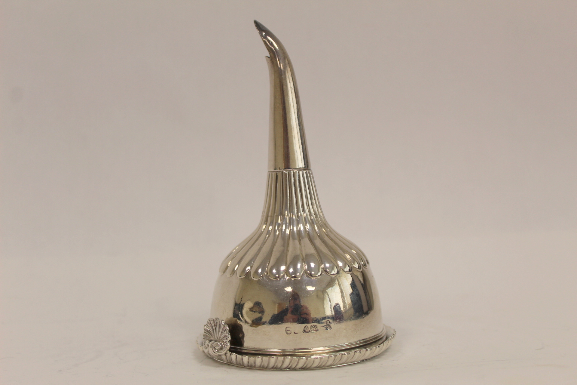 Silver wine funnel, part fluted with moulded edge, the cup with gadrooned edge, scallop grip and the - Image 3 of 6