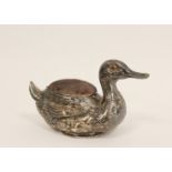 Silver pin cushion modelled as a duck, Birmingham 1905. 7.5cm.