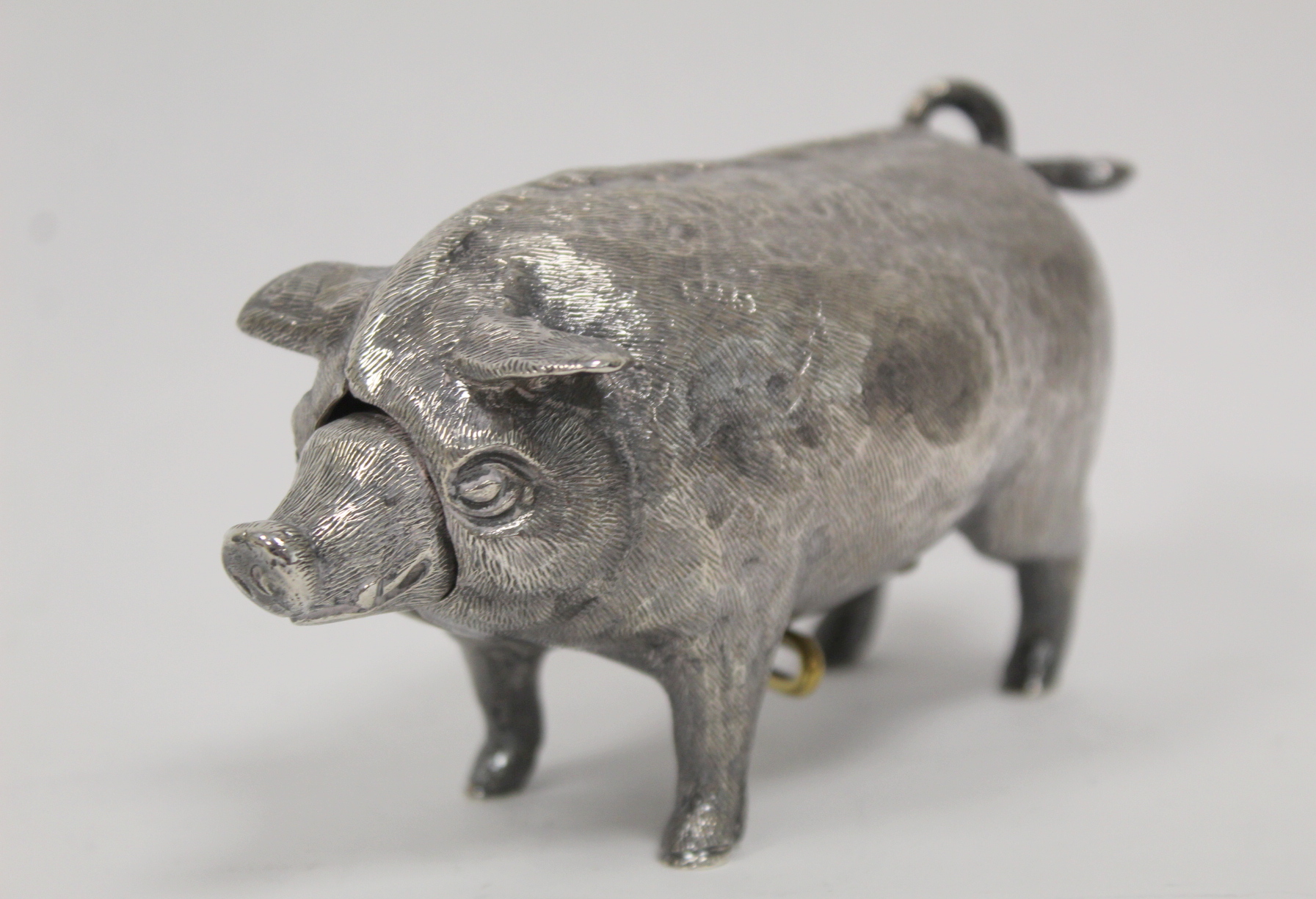 Good cast silver table bell, realistically modelled as a pig, with actuating snout and tail, by - Image 2 of 5