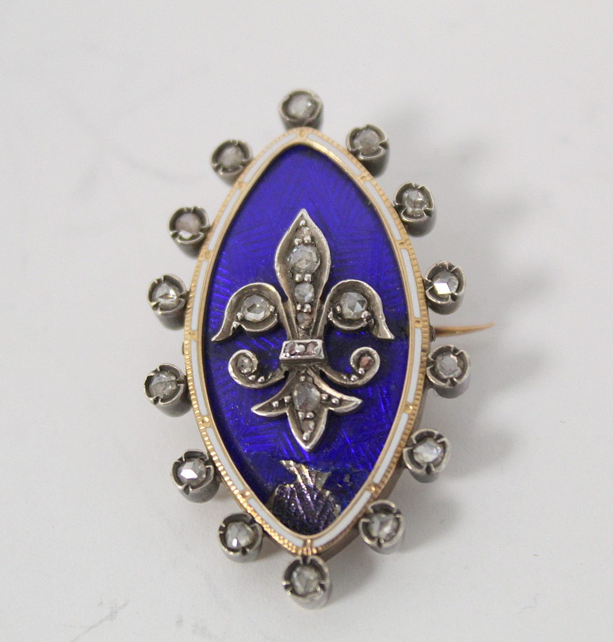 Georgian gold brooch/pendant of navette shape with rose diamond fleur de lis and surrounding - Image 2 of 4