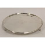Silver circular waiter with moulded reeded edge on similar feet, initialled, by John Langlands,