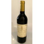 Bottle of red Bordeaux wine, Chateau Pichon Longueville, 1999 Comtesse De Lalande Pauillac.