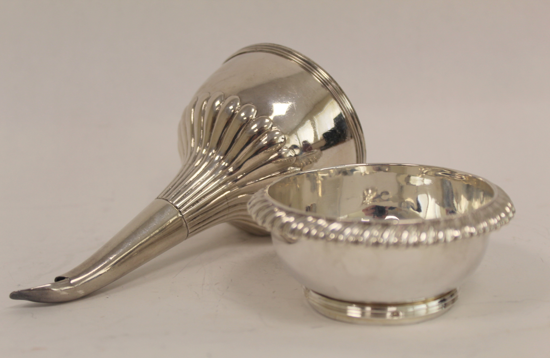 Silver wine funnel, part fluted with moulded edge, the cup with gadrooned edge, scallop grip and the - Image 4 of 6