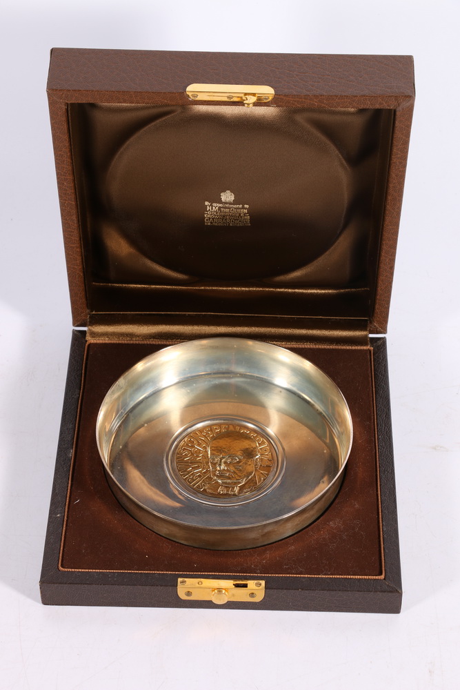 Contemporary silver ashtray bowl with inset medallion commemorating centenary of Sir Winston