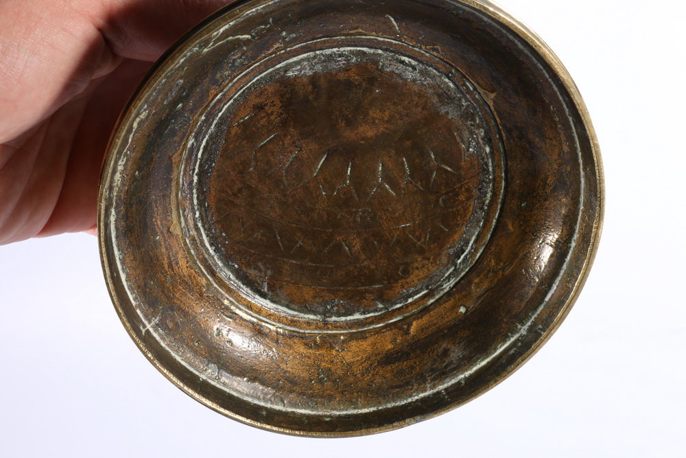 19th Century Tibetan bronze box in the form of a Stupa, the domed lid revealing an internal box or - Image 3 of 3