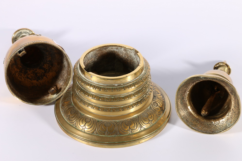 19th Century Tibetan bronze box in the form of a Stupa, the domed lid revealing an internal box or - Image 2 of 3