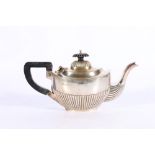 Antique silver Bachelor's tea pot with gadroon decoration Birmingham 250g gross