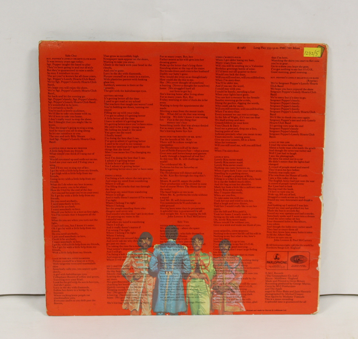 Beatles related LPs to include sealed 2009 re-issue of 'Sgt. Pepper', 'Hard Days Night' One Boxed - Image 4 of 4