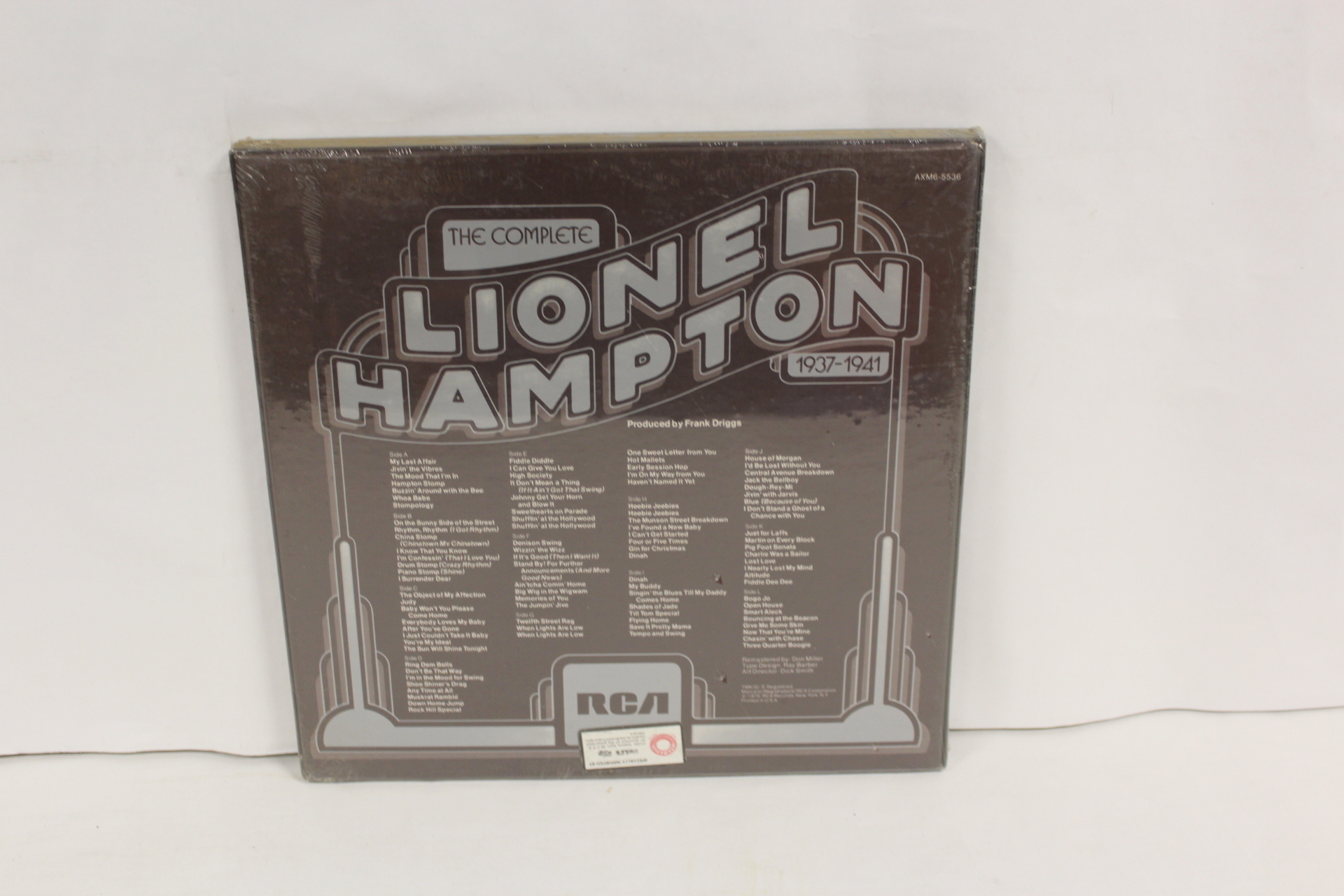 Boxed LP sets to include Chet Baker, Lionel Hampton and Billie Holiday also LPs by Clarence Carter - Image 5 of 6