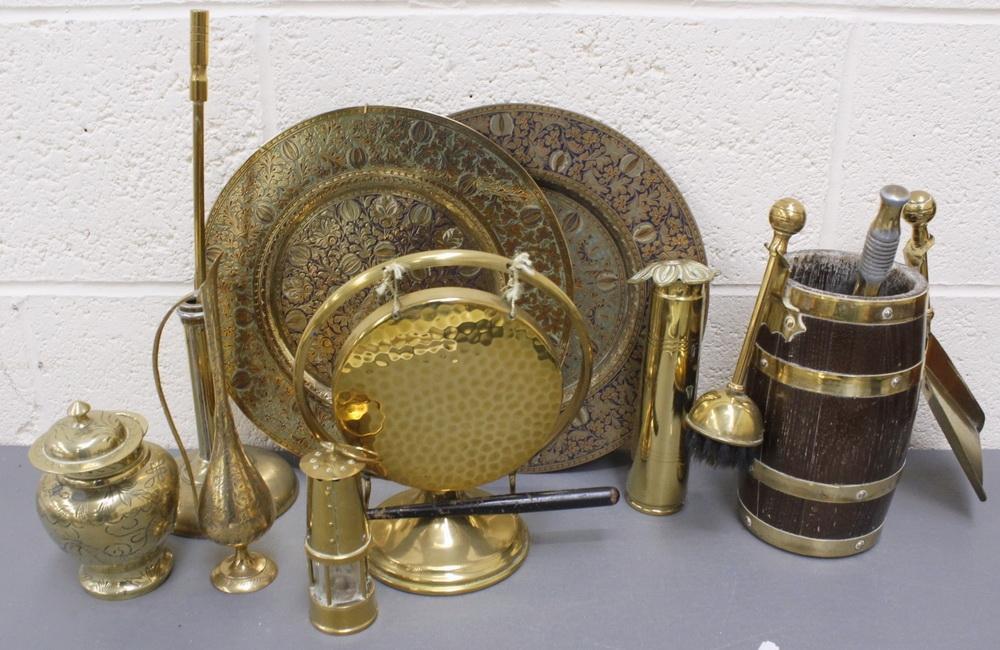 Various items of brass ware to include table gong, decorative wall plates, vases etc; also a - Image 2 of 2