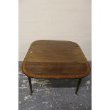 19th century crossbanded mahogany Pembroke table in the Sheraton style, curved corners, end drawer