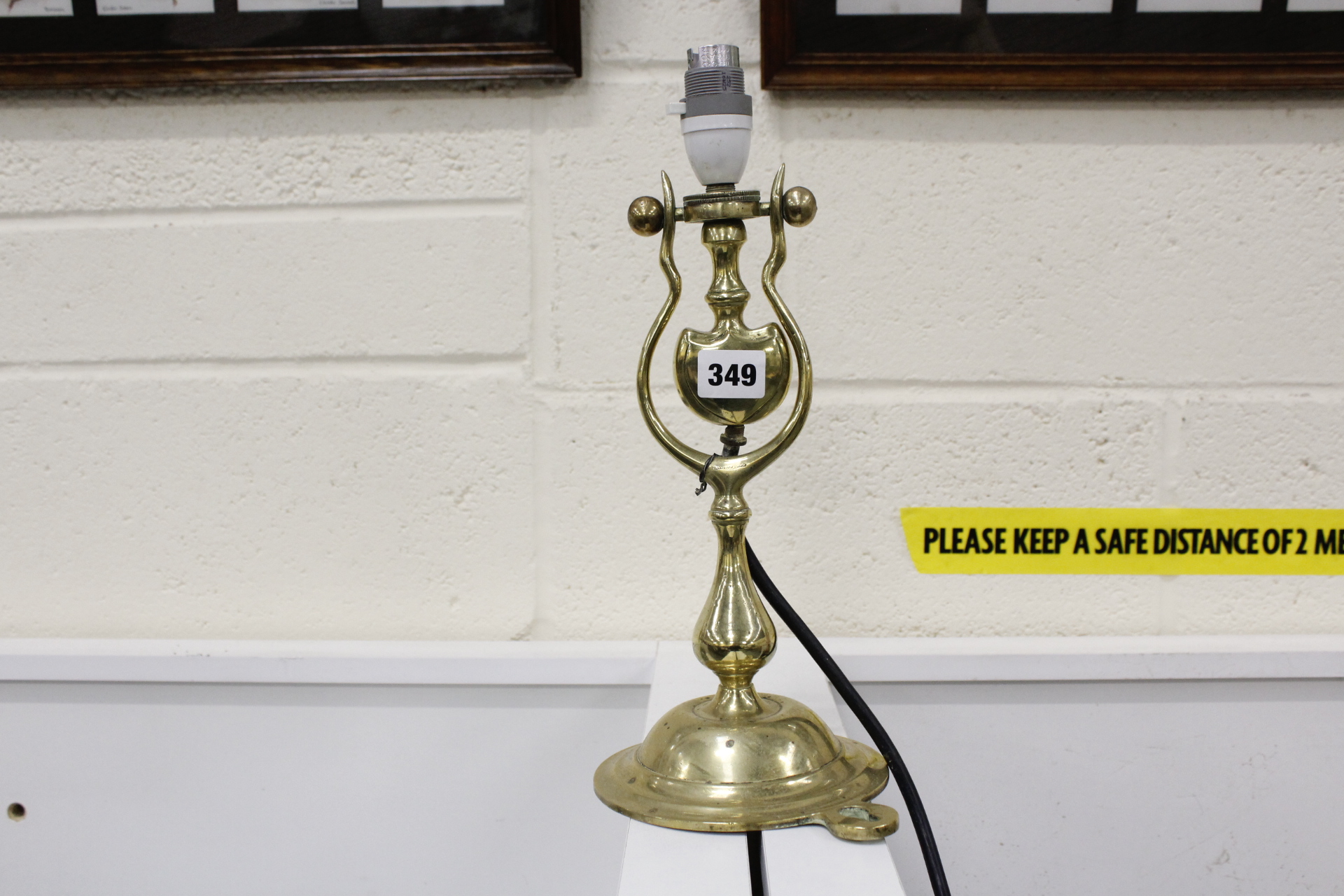 Brass gimbled table lamp and shade. 52cm (electrical testing and re wiring required) - Image 3 of 3