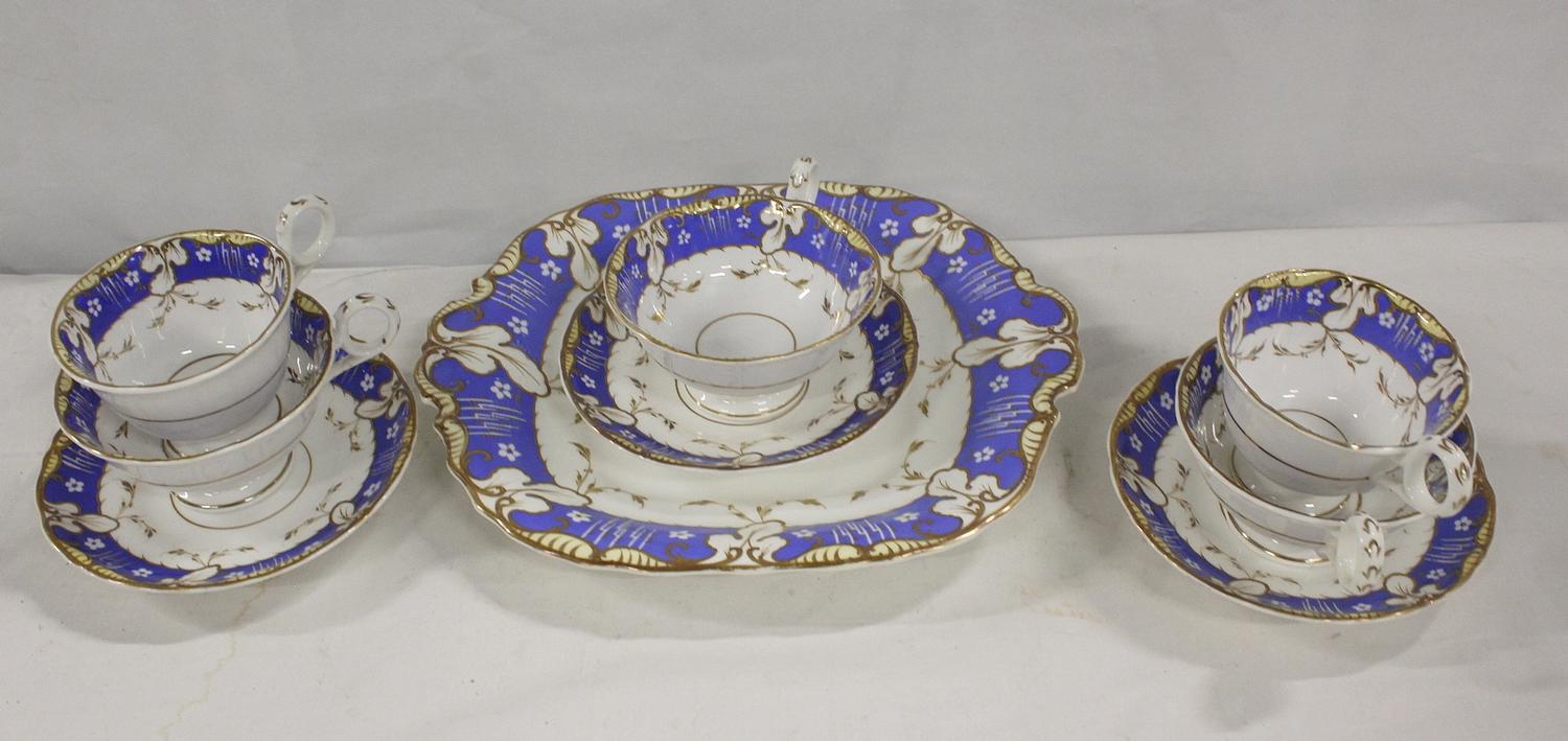 19th century Davenport porcelain tea wares, blue and gilt borders