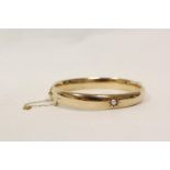 Victorian gold hinged bangle with star set pearl 24g