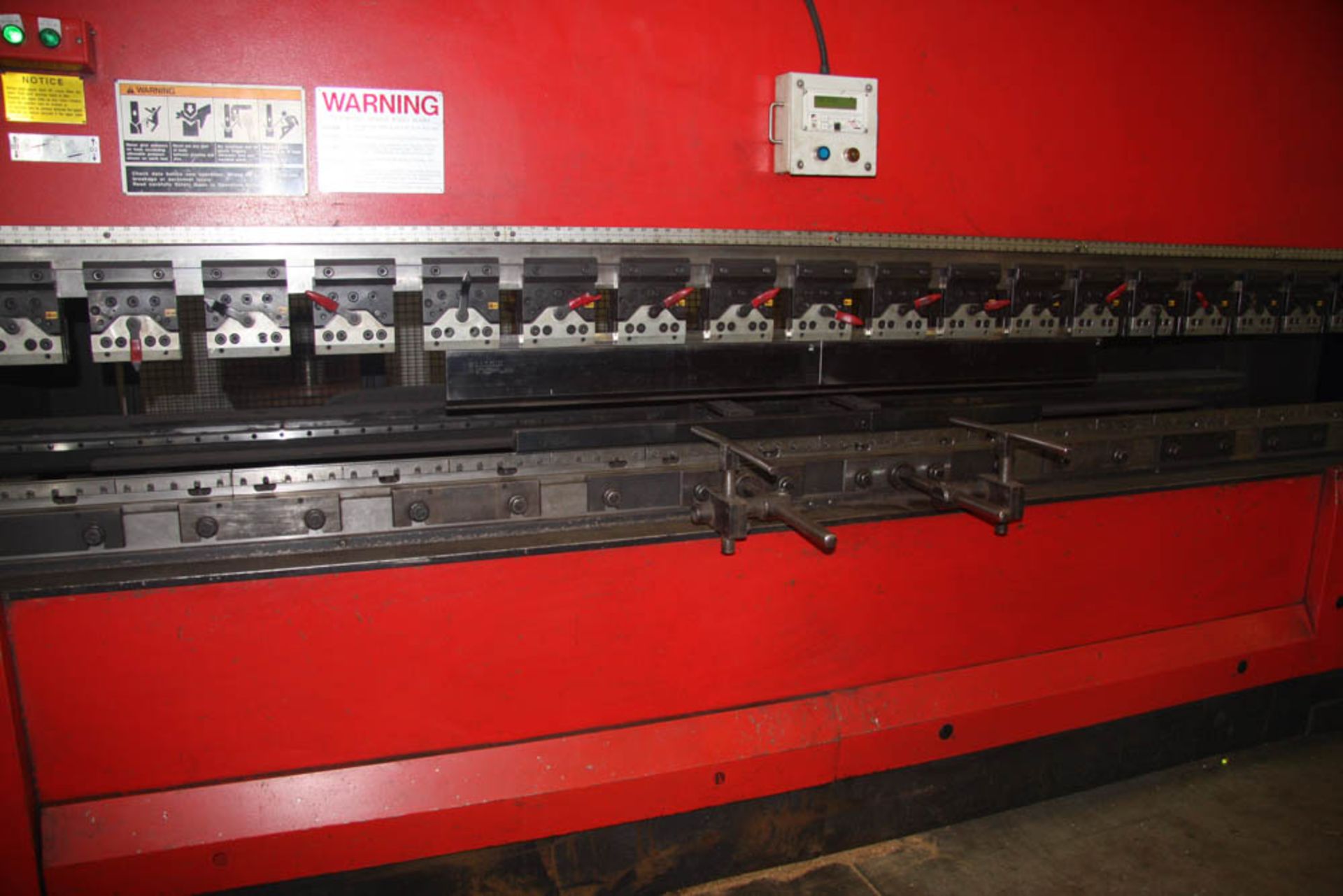 2013 242 US TON X 168.5" AMADA MDL. HDS-2204HT CNC PRESS BRAKE, 8-AXIS, AMNC PC PENDANT CONTROL - Image 3 of 14