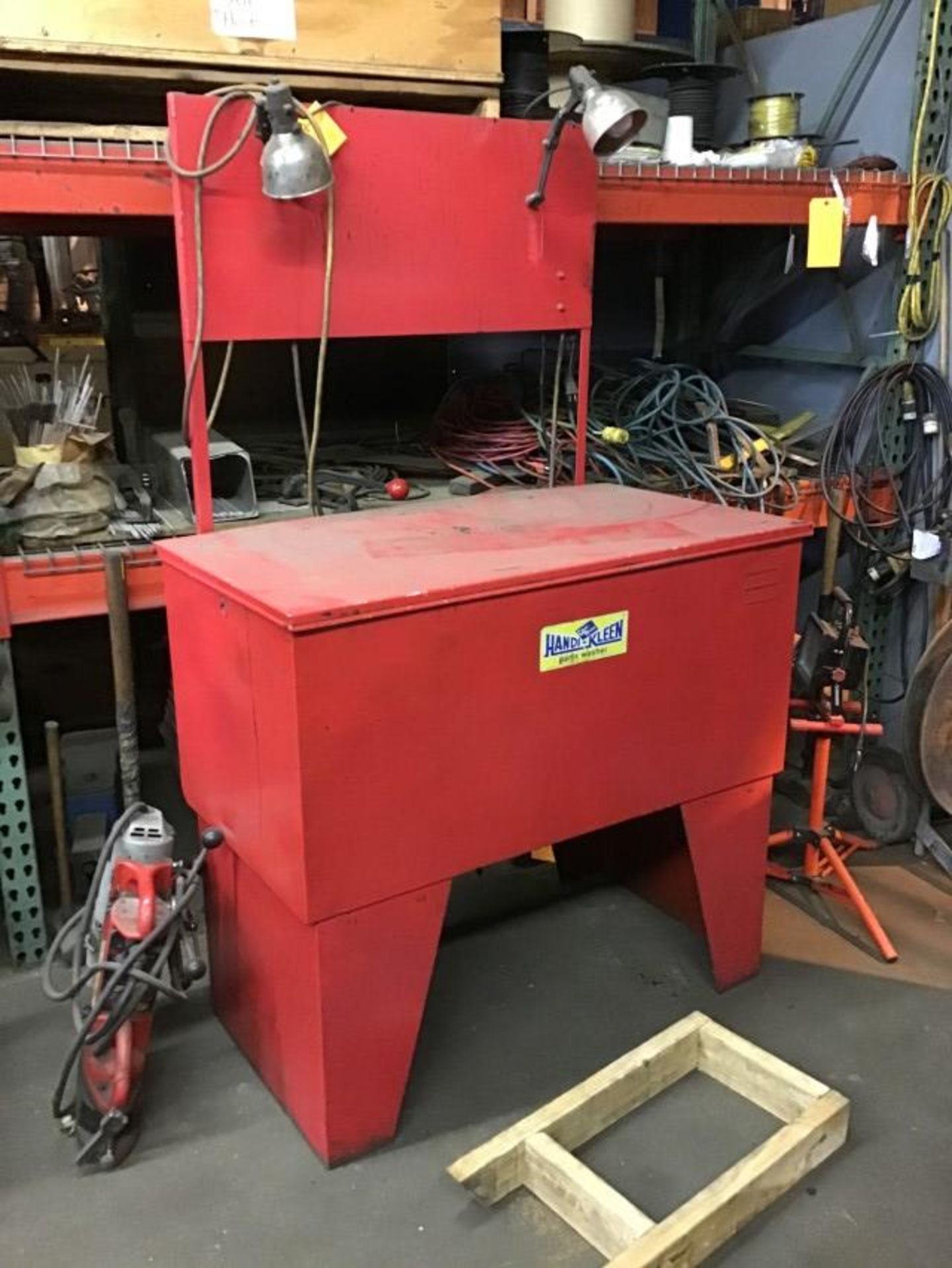 Parts Washer, Rated Capacity 42 Gal (300 Lbs), Tank Dimensions 36" x 22" x 28" [PITTSBURGH, PA]