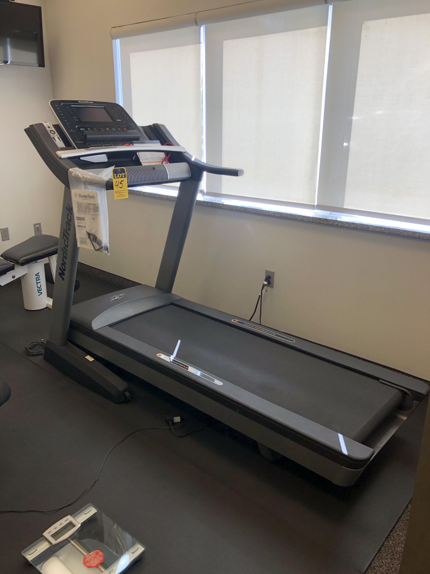 NORDICTRAK TREADMILL MODEL 343105 [WALTON HILLS, OH]