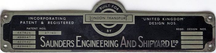 London Transport 1940s/50s RT bus BODYBUILDER'S PLATE for Saunders Engineering and Shipyard Ltd from