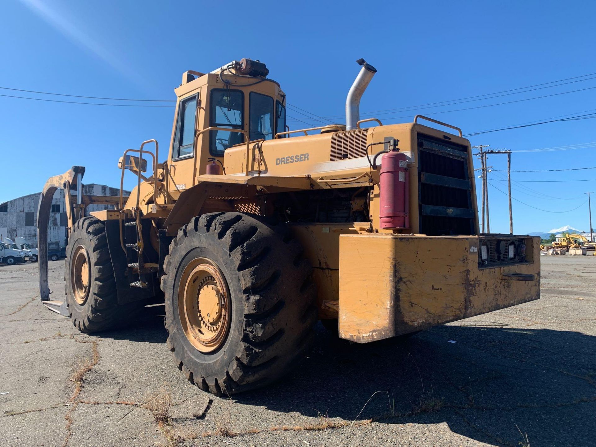 Komatsu Dresser 560B Articulating Wheel Loader, S/N P1558, EROPs, Air Brakes, AC, 17,415 HRS - Image 4 of 21