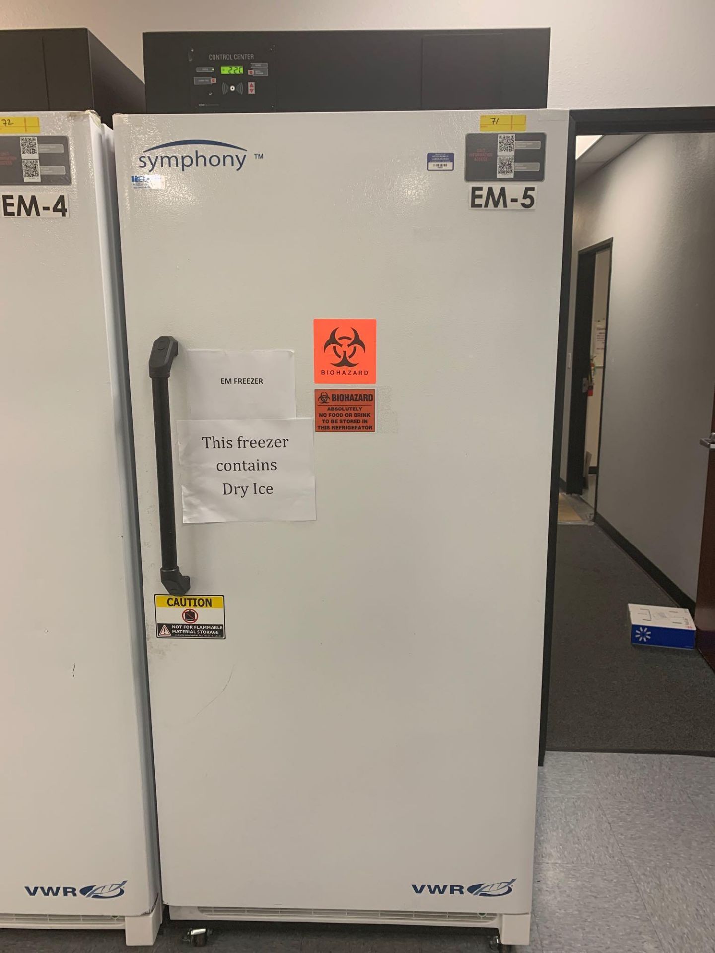 Symphony VWR Upright LAB Freezer