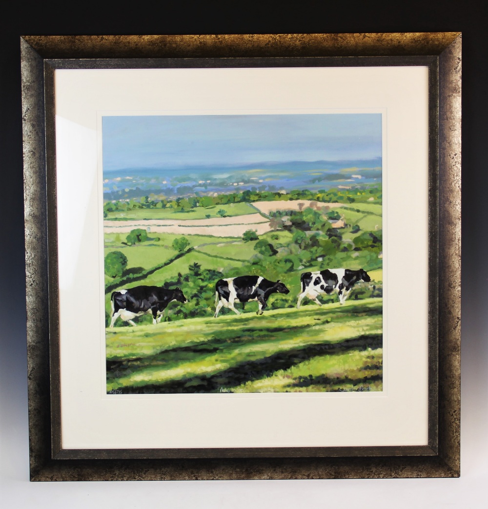 Jennifer Brereton (Contemporary British), Limited Edition print on paper, 'Brown Cow', Signed - Bild 3 aus 6