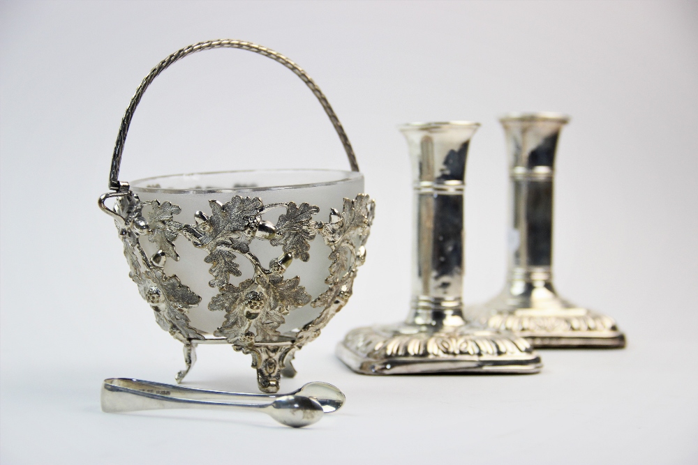 A pair of Victorian silver candlesticks, I S Greenberg & Co, Birmingham 1899, each with plain - Image 2 of 3