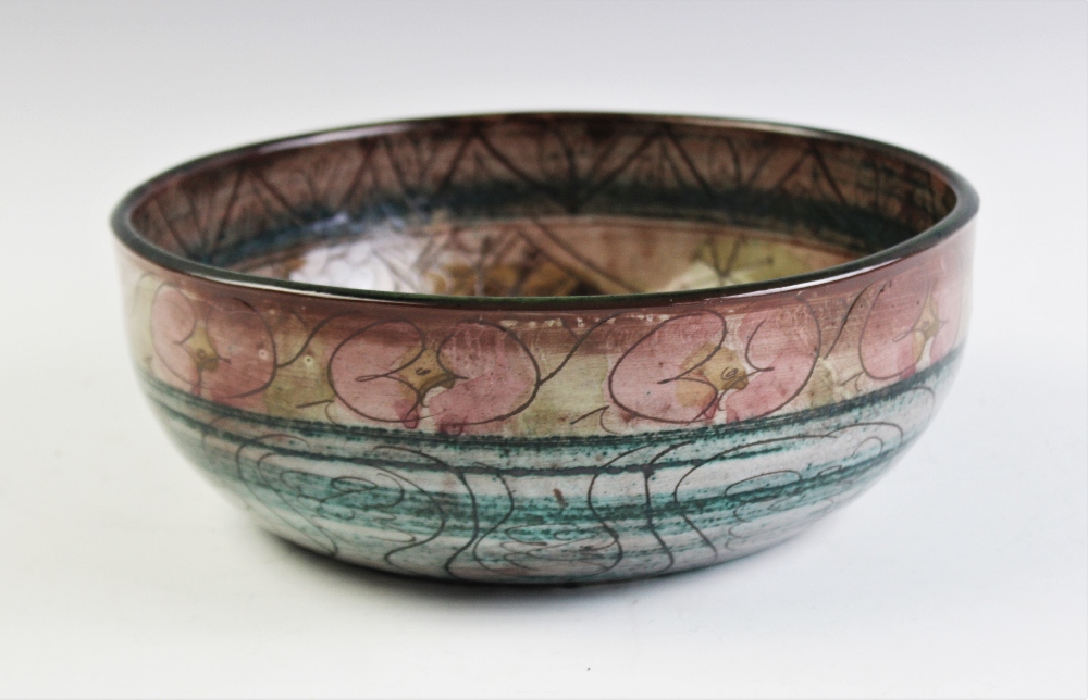 A studio pottery bowl, probably mid 20th century, decorated in the manner of Steven Sykes with a - Image 2 of 3