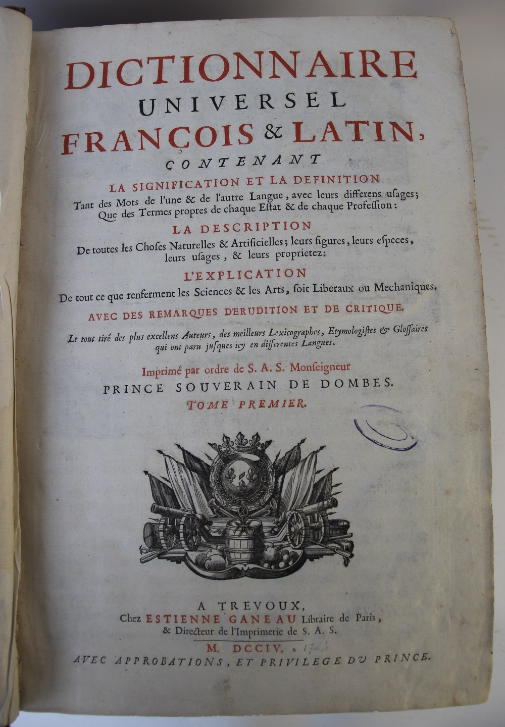 DICTIONAIRE UNIVERSEL FRANCOIS & LATIN, an early 18th century French to Latin Dictionary, 3 vols, - Image 2 of 3