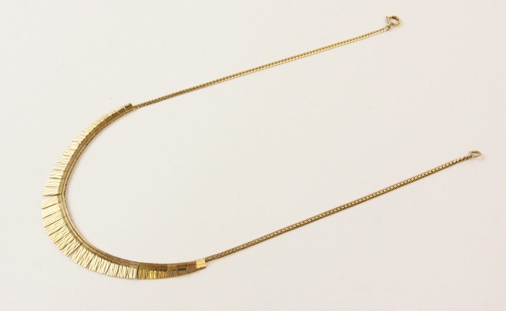 A 9ct gold fringed collarette, the tapering fringe drop with engine turned decoration, measuring - Image 2 of 2