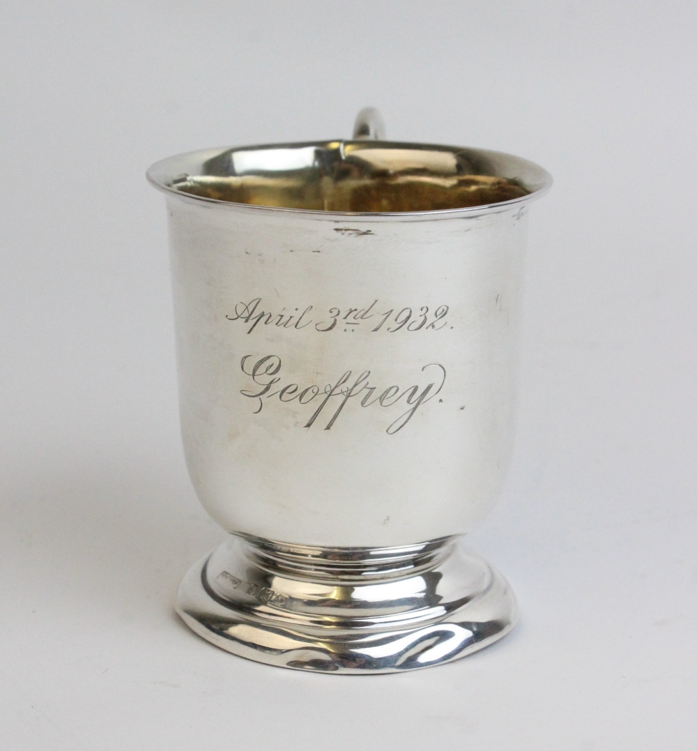 A cased silver christening cup by Pinder Brothers, Sheffield 1975, of plain polished baluster form - Image 2 of 2